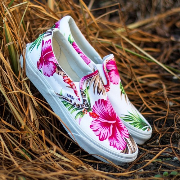 vans hawaiian floral slip on